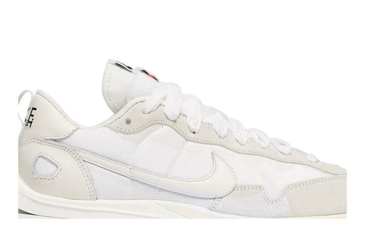 Кроссовки sacai x Nike VaporWaffle 'Sail Gum'