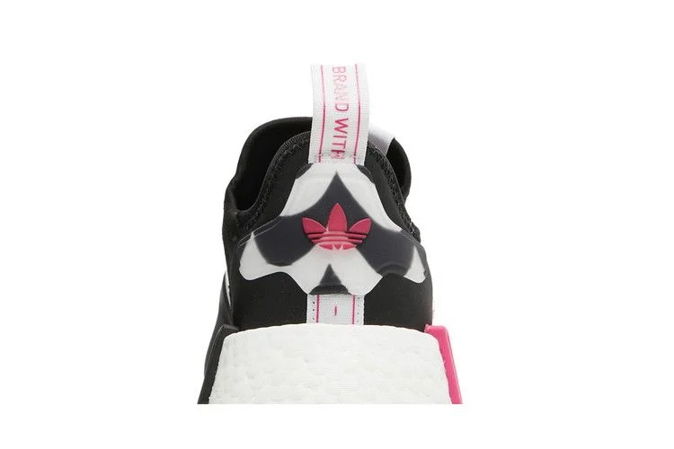 Кроссовки Marimekko x adidas Wmns NMD_R1 'Laine Wave'