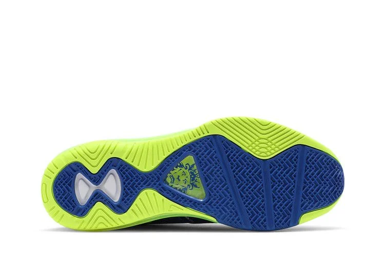 Кроссовки Nike LeBron 8 V/2 Low 'Sprite' 2021