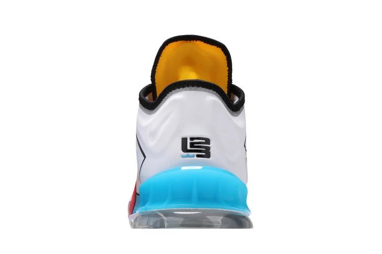 Кроссовки Nike LeBron 18 Low EP 'Stewie'
