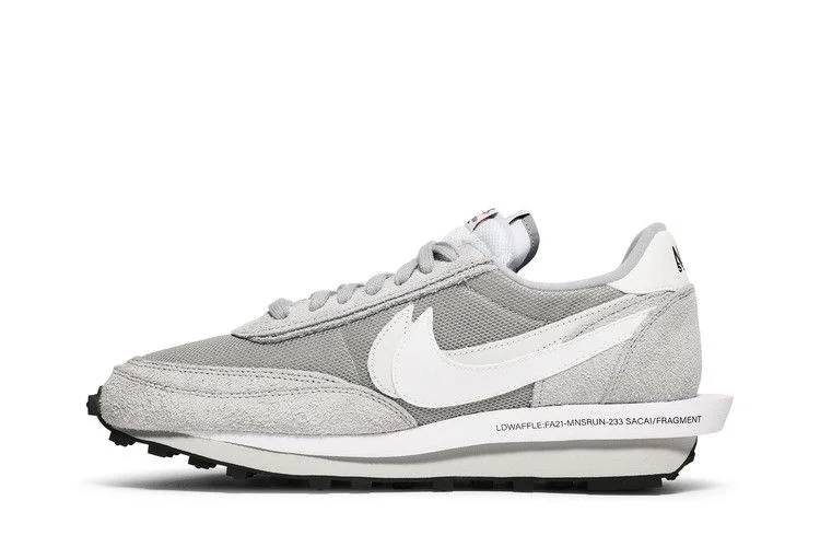 Кроссовки Fragment Design x sacai x Nike LDV Waffle 'Light Smoke Grey'