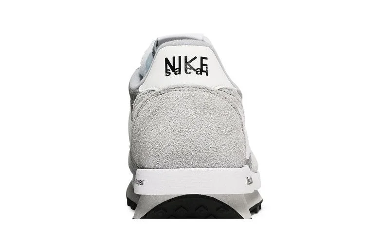 Кроссовки Fragment Design x sacai x Nike LDV Waffle 'Light Smoke Grey'