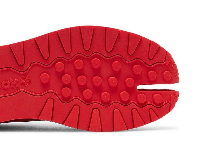 Кроссовки Maison Margiela x Reebok Classic Leather Tabi 'Vector Red'