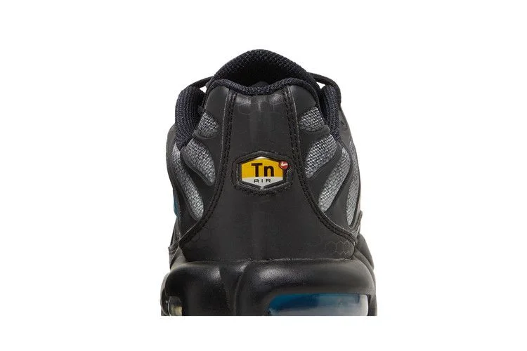 Кроссовки Nike Air Max Plus 'Black Hex'