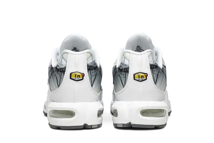 Кроссовки Nike Air Max Plus 'La Requin White'