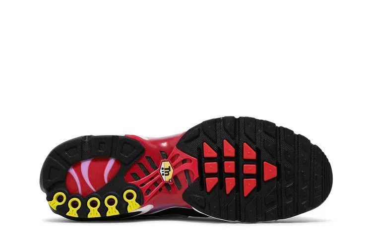 Кроссовки Nike Air Max Plus 'Laser Orange Fuchsia'
