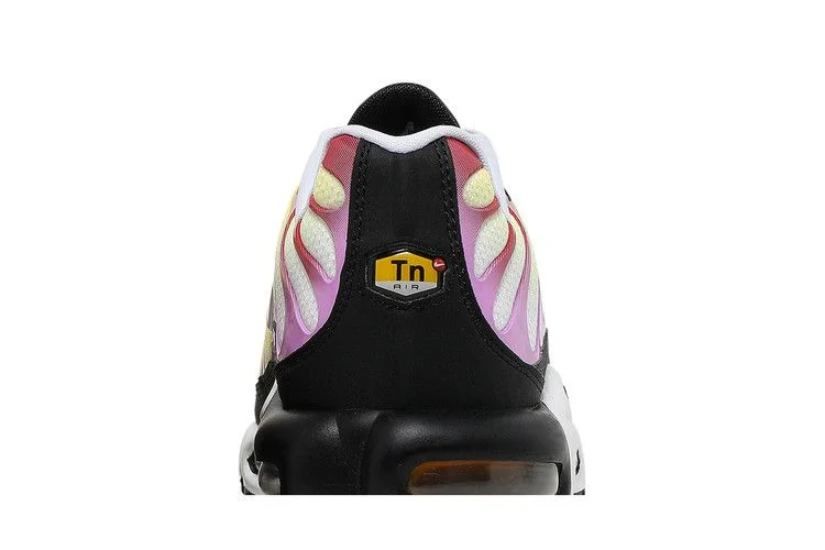 Кроссовки Nike Air Max Plus 'Laser Orange Fuchsia'