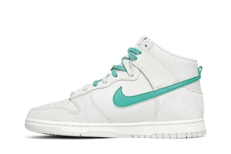 Кроссовки Nike Dunk High SE GS 'First Use Pack - Green Noise'