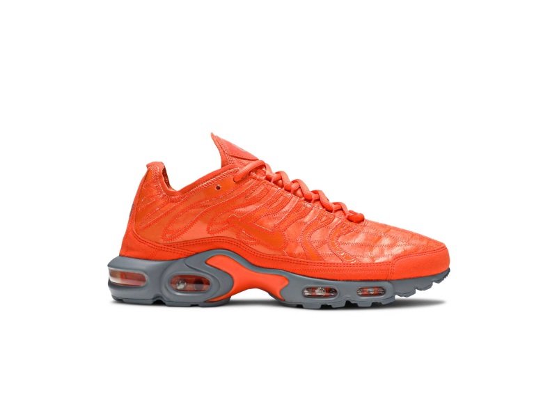 Nike Air Max Plus Deconstructed Total Orange