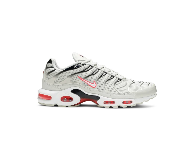 nike-air-max-plus-light-bone