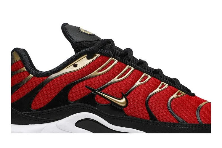 Кроссовки Nike Wmns Air Max Plus 'Red Gold'