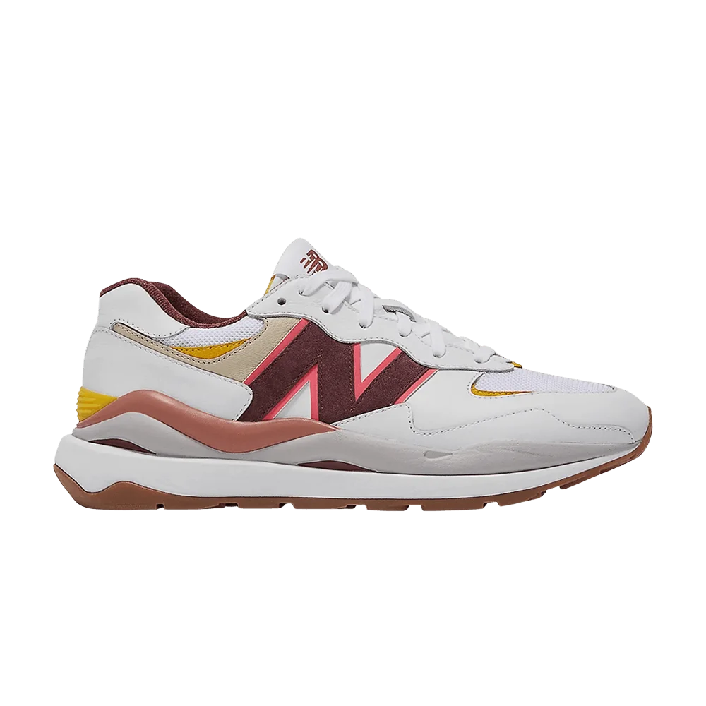 Кроссовки Bandier x New Balance Wmns 57/40 'Move Her World'