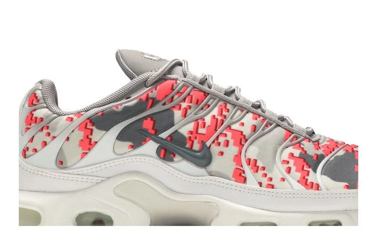 Кроссовки Nike Wmns Air Max Plus C 'Gunsmoke'
