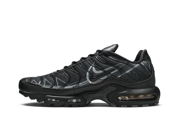 Кроссовки Nike Air Max Plus 'La Requin Black'