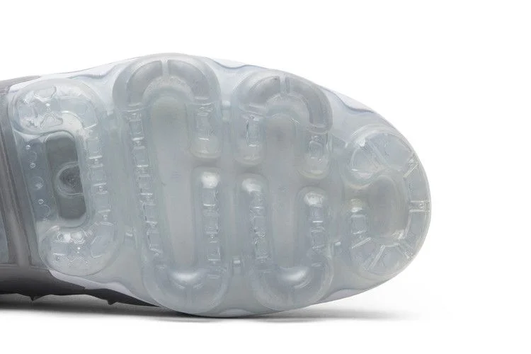 Кроссовки Nike Air VaporMax Plus 'Silver Gradient'
