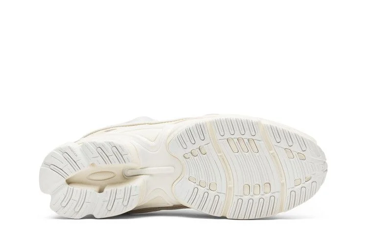 Кроссовки Raf Simons x adidas Ozweego Bunny 'Cream White'