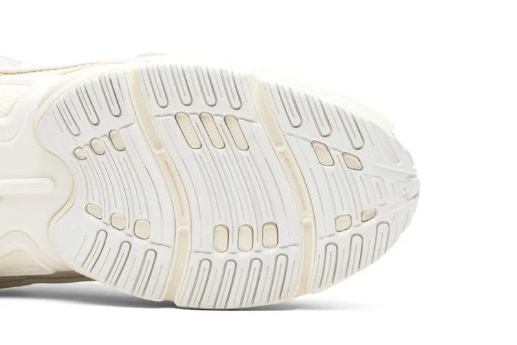 Кроссовки Raf Simons x adidas Ozweego Bunny 'Cream White'