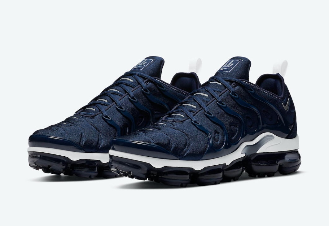 waterproof trainers womens