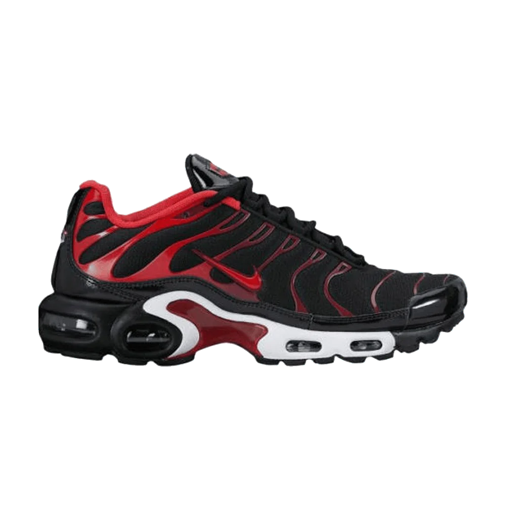 Кроссовки Nike Air Max Plus 'Black Team Red'