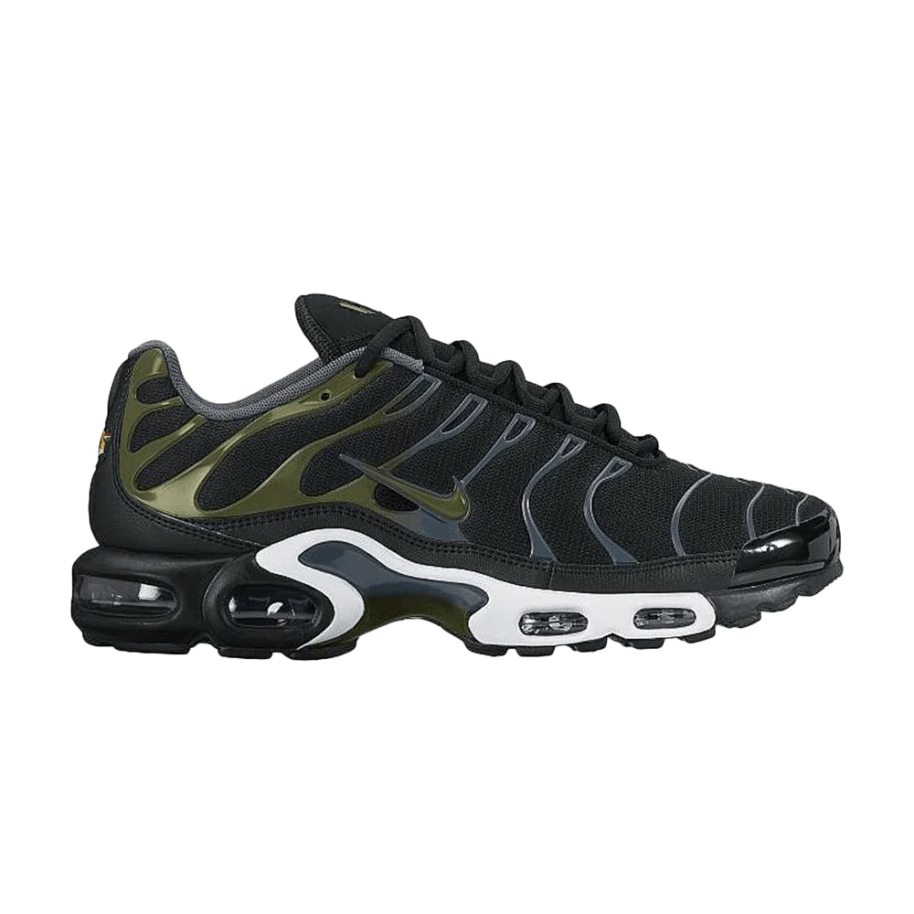 Кроссовки Nike Air Max Plus 'Black Legion Green'