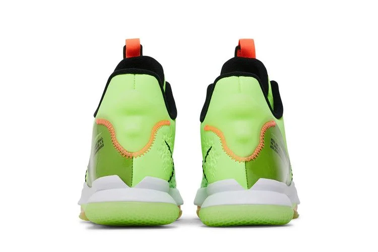 Кроссовки Nike LeBron Witness 5 'Grinch'