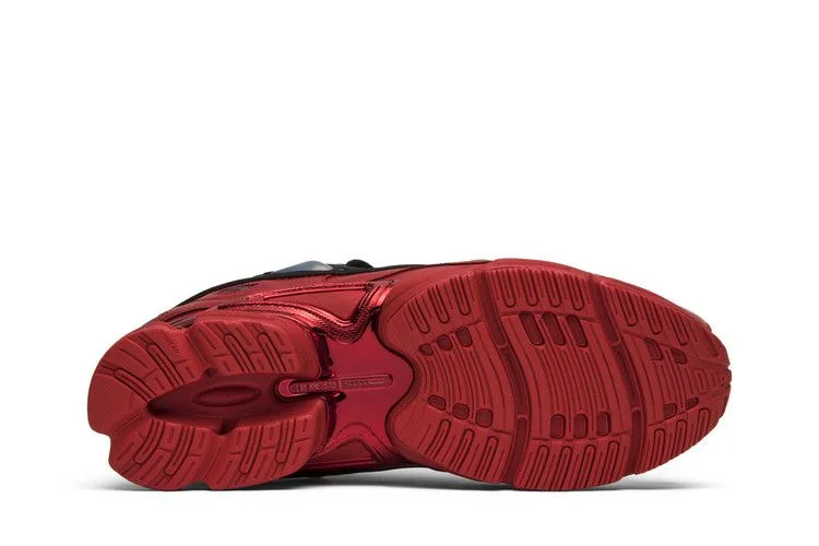 Кроссовки Raf Simons x adidas Ozweego 3 'Core Black Scarlet'