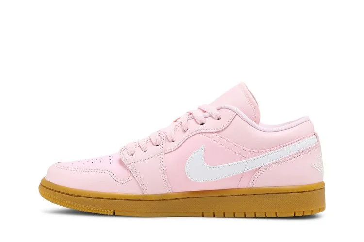Кроссовки Wmns Air Jordan 1 Low 'Arctic Pink Gum'