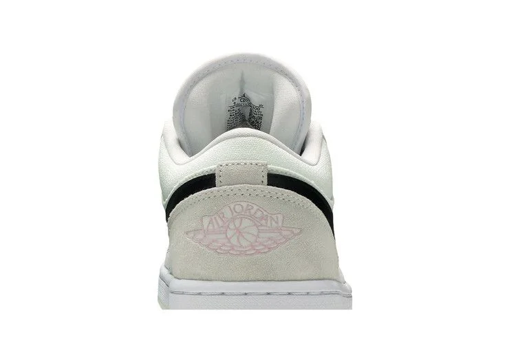 Кроссовки Wmns Air Jordan 1 Low SE 'Barely Green'