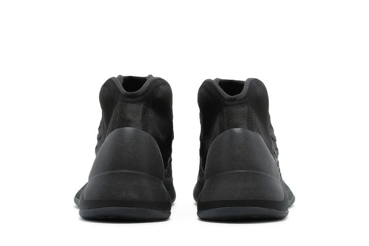 Кроссовки adidas Yeezy Quantum 'Onyx'