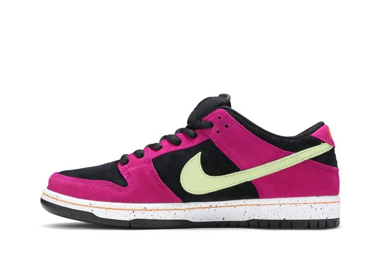 Кроссовки Nike Dunk Low Pro SB 'Red Plum'