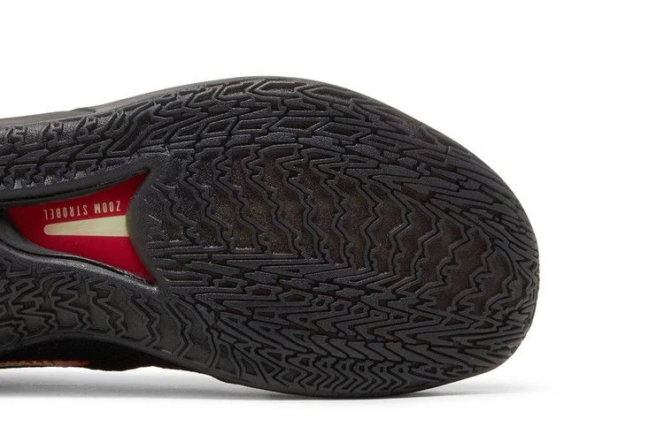 Кроссовки Nike Air Zoom GT Cut EP 'Black Hyper Crimson'