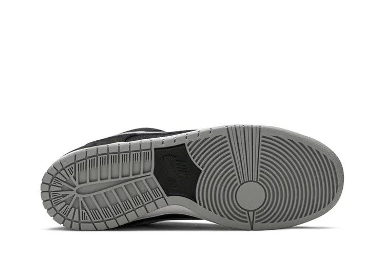 Кроссовки Nike Dunk Low SB 'J-Pack Shadow'