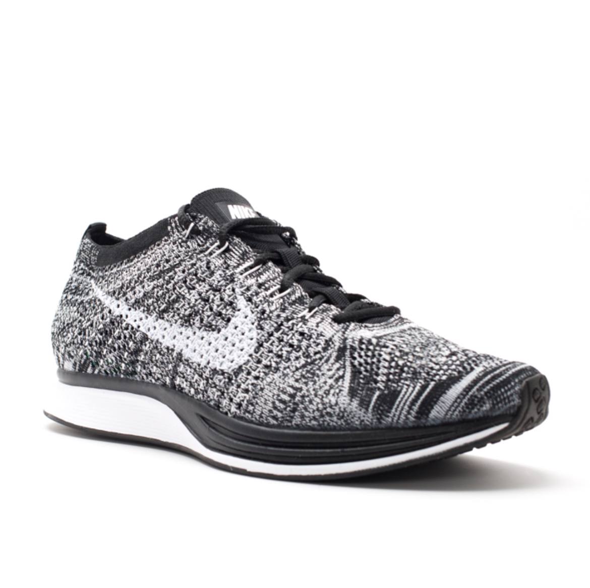 Nike flyknit racer 12 online