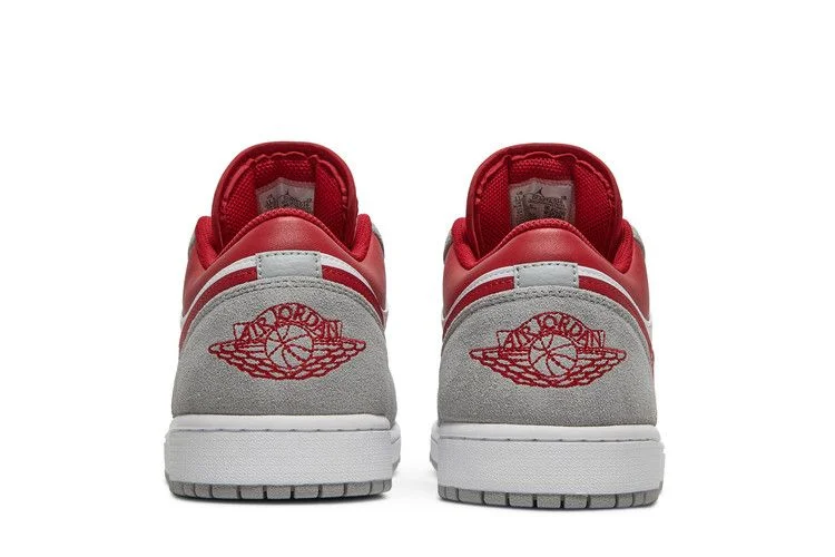 Кроссовки Air Jordan 1 Low SE 'Light Smoke Grey Gym Red'
