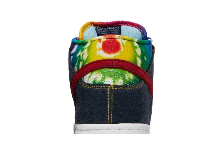 Кроссовки Nike Dunk Mid Pro SB 'Tie Dye'