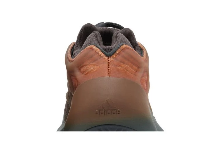 Кроссовки adidas Yeezy 700 V3 'Copper Fade'
