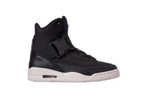 Черный, Черный парус