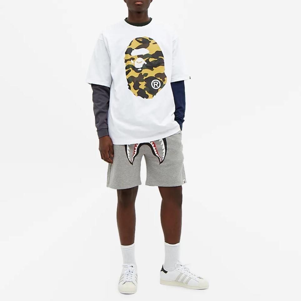 Футболка BAPE 1st Camo Big Ape Head Tee White/Yellow