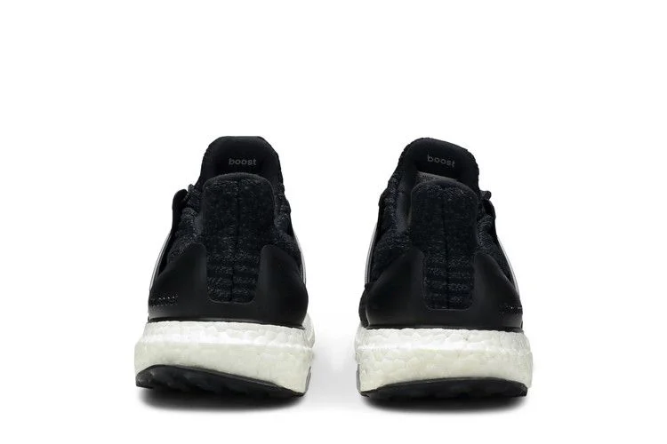 Кроссовки Adidas UltraBoost 3.0 J 'Core Black'