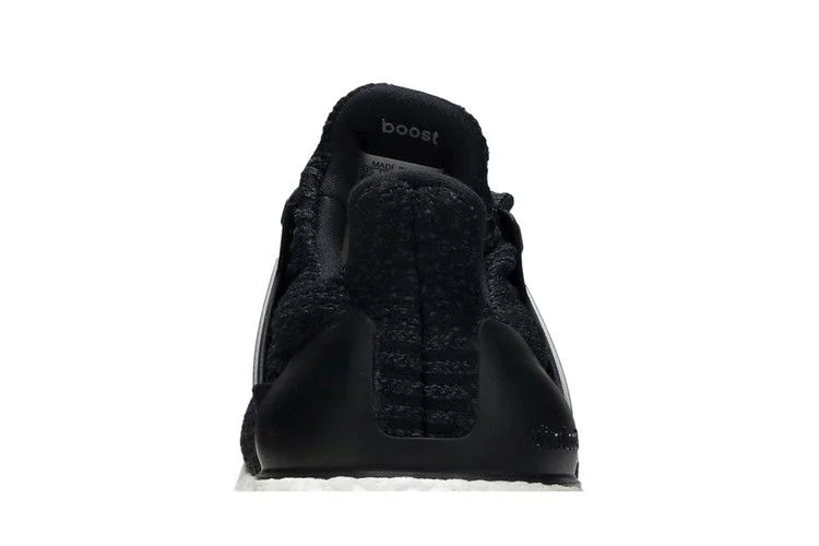 Кроссовки Adidas UltraBoost 3.0 J 'Core Black'