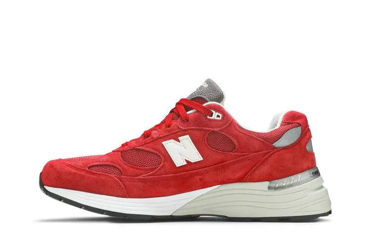Кроссовки Kith x New Balance 992 Made in USA 'Kithmas Collection - Team Red'