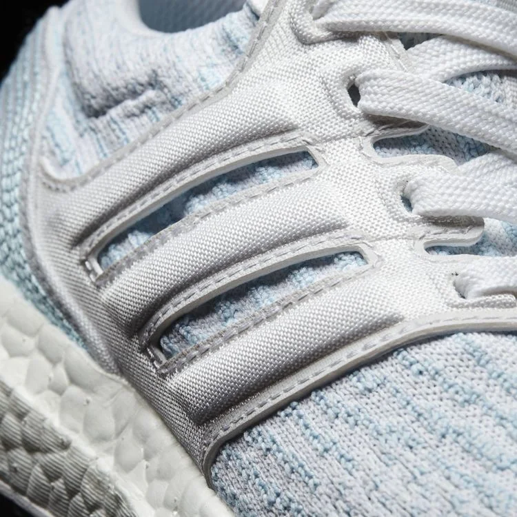 Кроссовки Parley x adidas UltraBoost 3.0 J 'Icey Blue'
