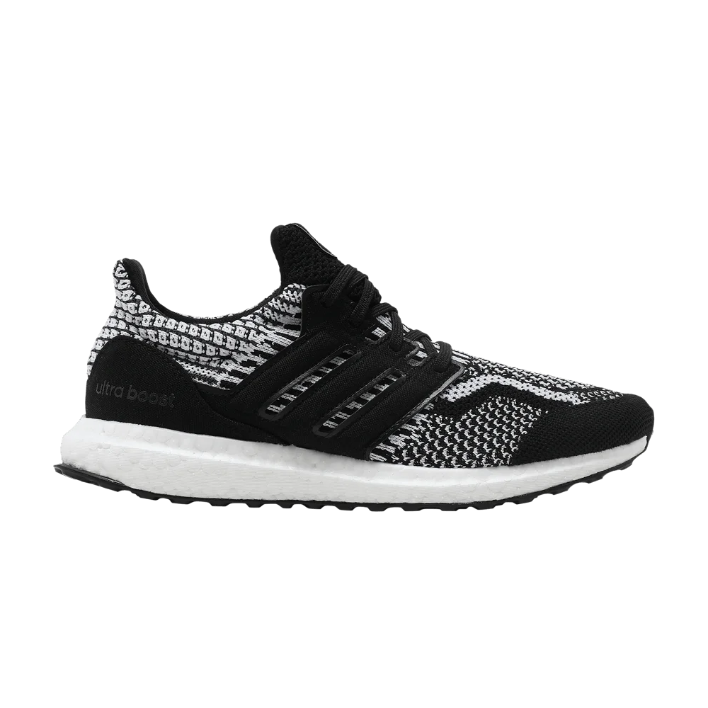 Кроссовки adidas UltraBoost 5.0 DNA J 'Oreo'