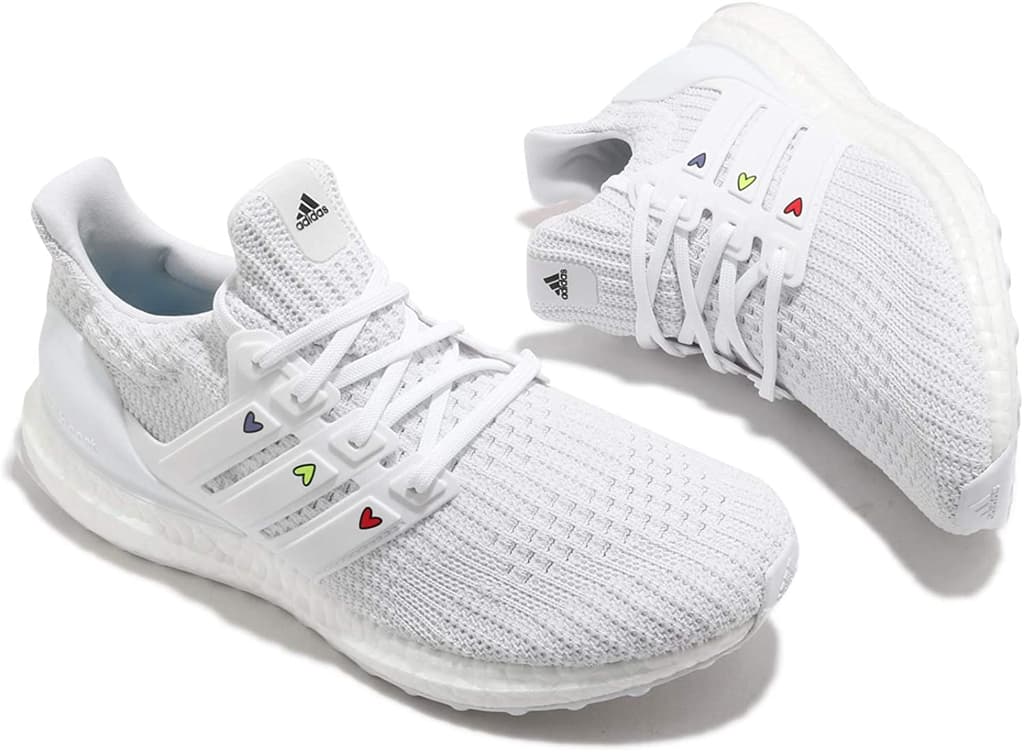 Кроссовки Wmns adidas UltraBoost 4.0 DNA White Hearts