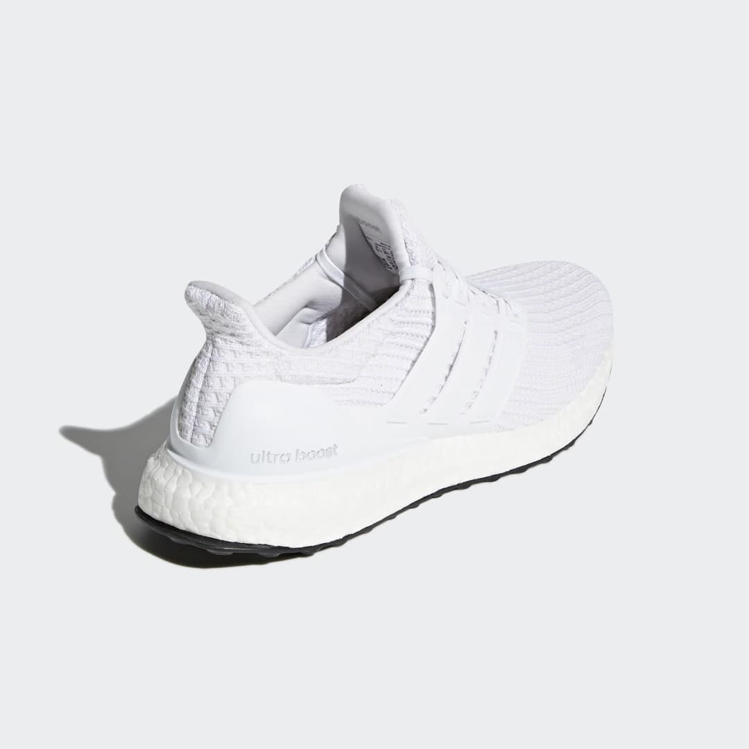 Кроссовки Wmns adidas UltraBoost 4.0 Triple White