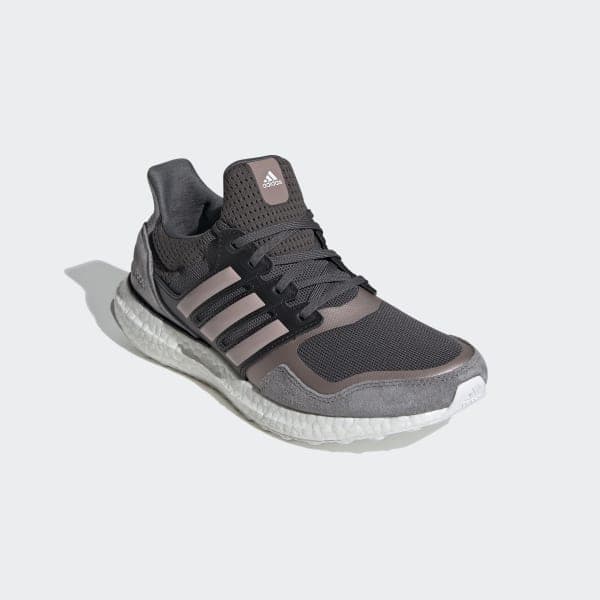 Кроссовки Wmns adidas UltraBoost DNA S&L Grey