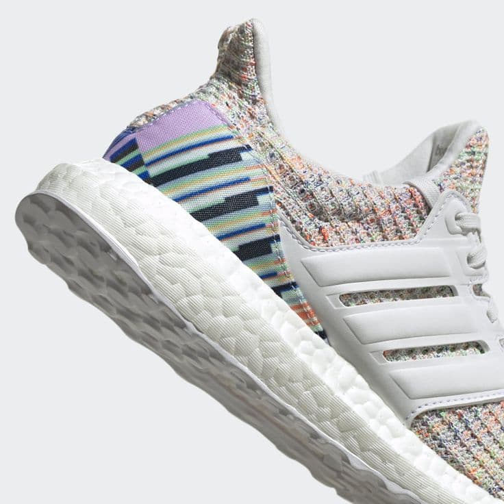 Кроссовки Wmns adidas UltraBoost Multi-Color