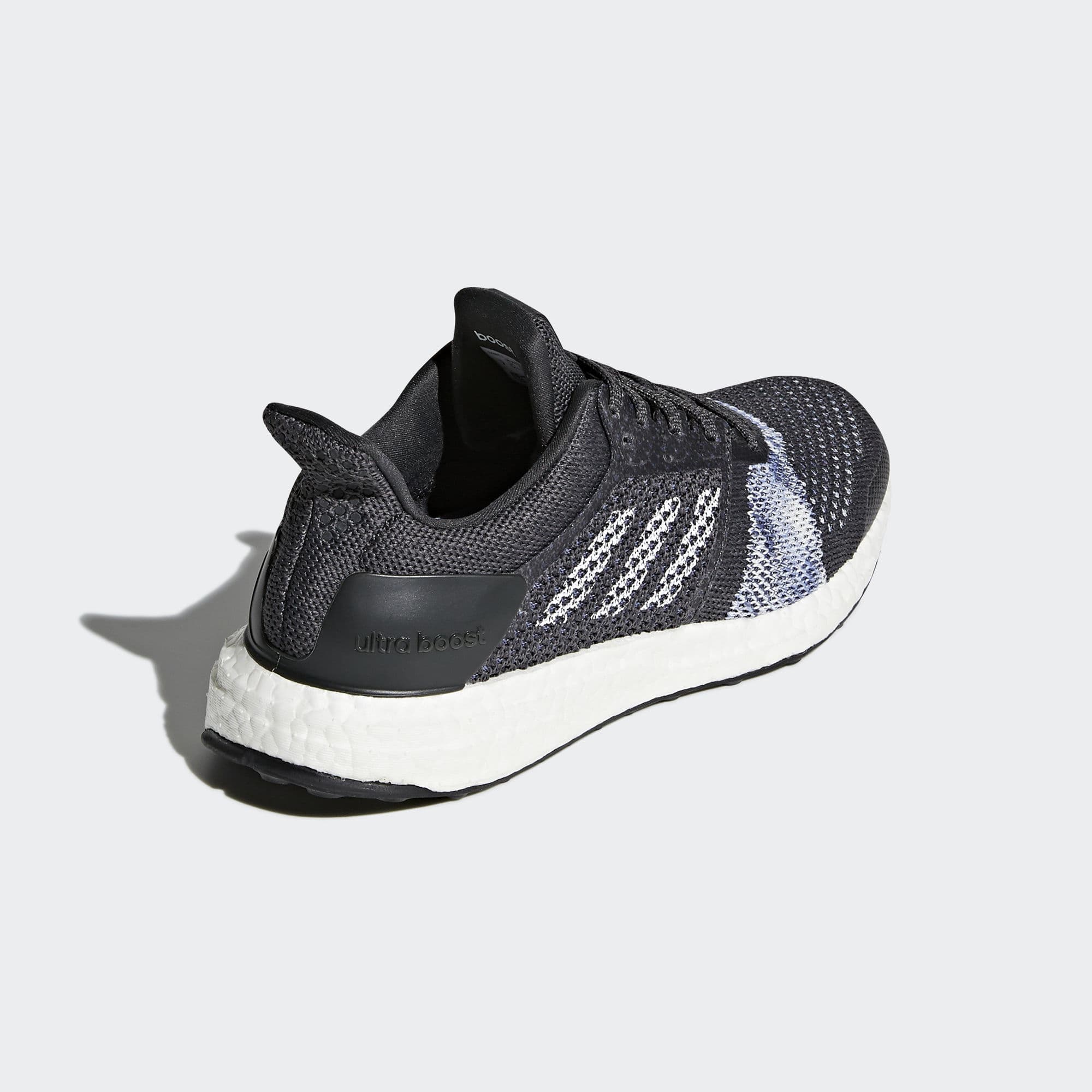 Кроссовки Wmns adidas UltraBoost ST Black