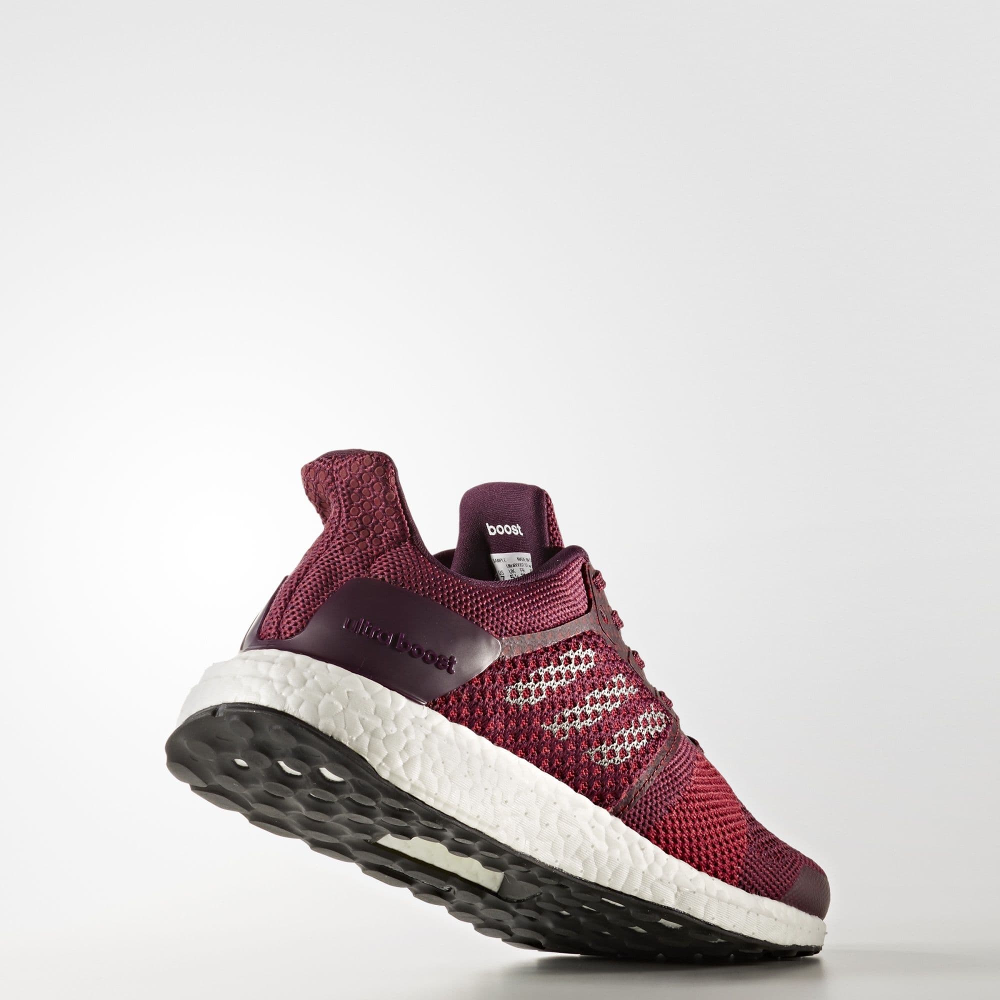 Кроссовки Wmns adidas UltraBoost ST Mystery Ruby