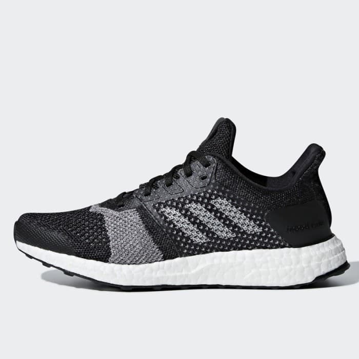 Кроссовки Wmns adidas UltraBoost ST Silver Metallic Carbon